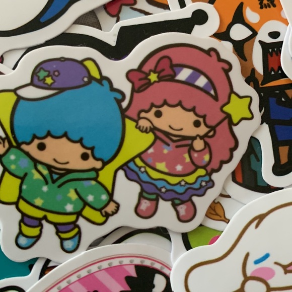 Mystery Sanrio Sticker Scoop 5pc Per Scoop - Picture 3 of 3